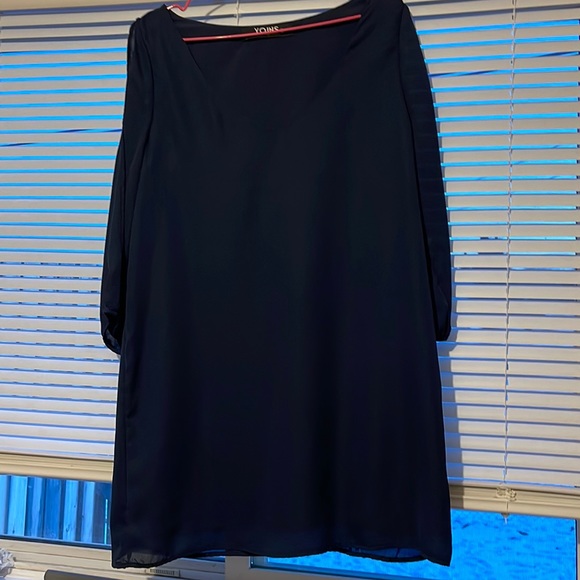 Navy blue flowy dress with mid length sleeves - Picture 1 of 2